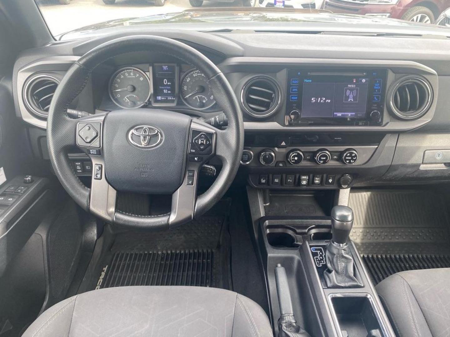 2018 GRAY TOYOTA TACOMA DOUBLE CAB (3TMDZ5BN8JM) with an 3.5L engine, Automatic transmission, located at 929 East 8th Ave, Anchorage, AK, 99501, (907) 274-2277, 61.214783, -149.866074 - Photo#4