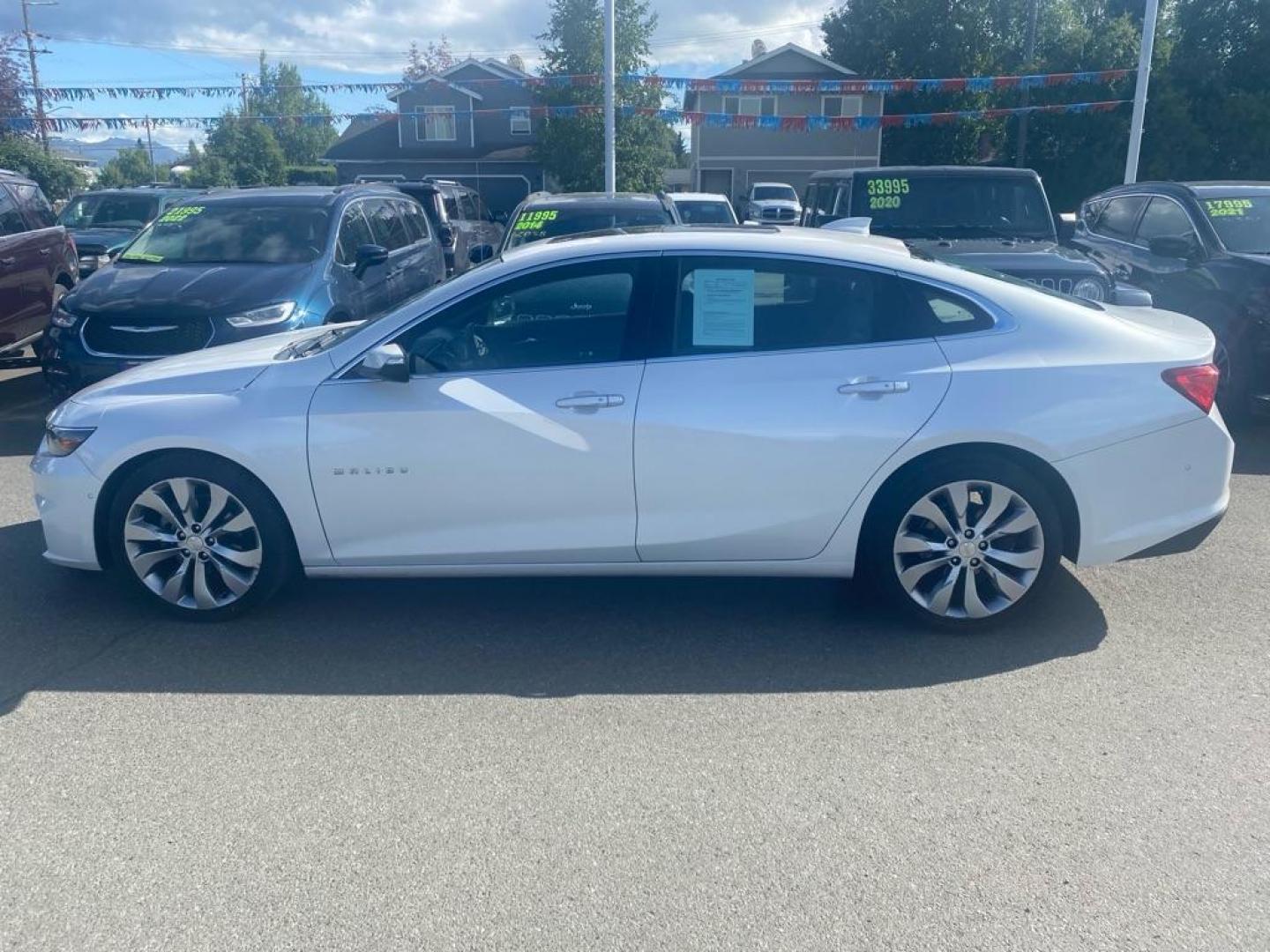 2018 WHITE CHEVROLET MALIBU PREMIER (1G1ZE5SX2JF) with an 2.0L engine, Automatic transmission, located at 929 East 8th Ave, Anchorage, AK, 99501, (907) 274-2277, 61.214783, -149.866074 - Photo#1