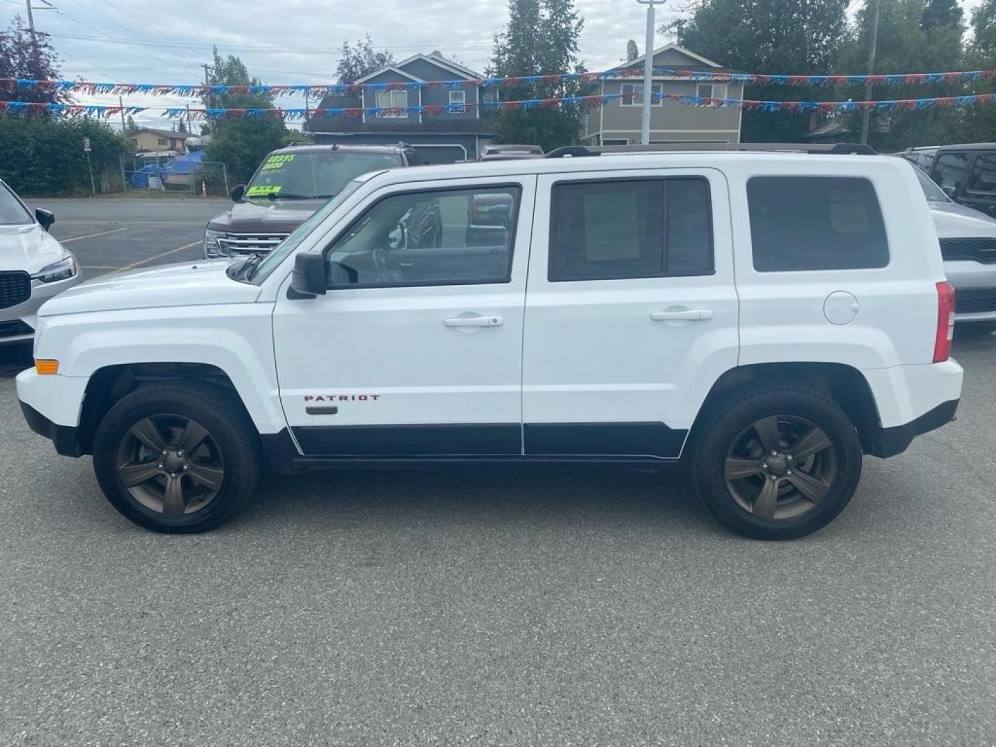 2017 WHITE JEEP PATRIOT SPORT (1C4NJRBB9HD) with an 2.4L engine, Continuously Variable transmission, located at 929 East 8th Ave, Anchorage, AK, 99501, (907) 274-2277, 61.214783, -149.866074 - Photo#1
