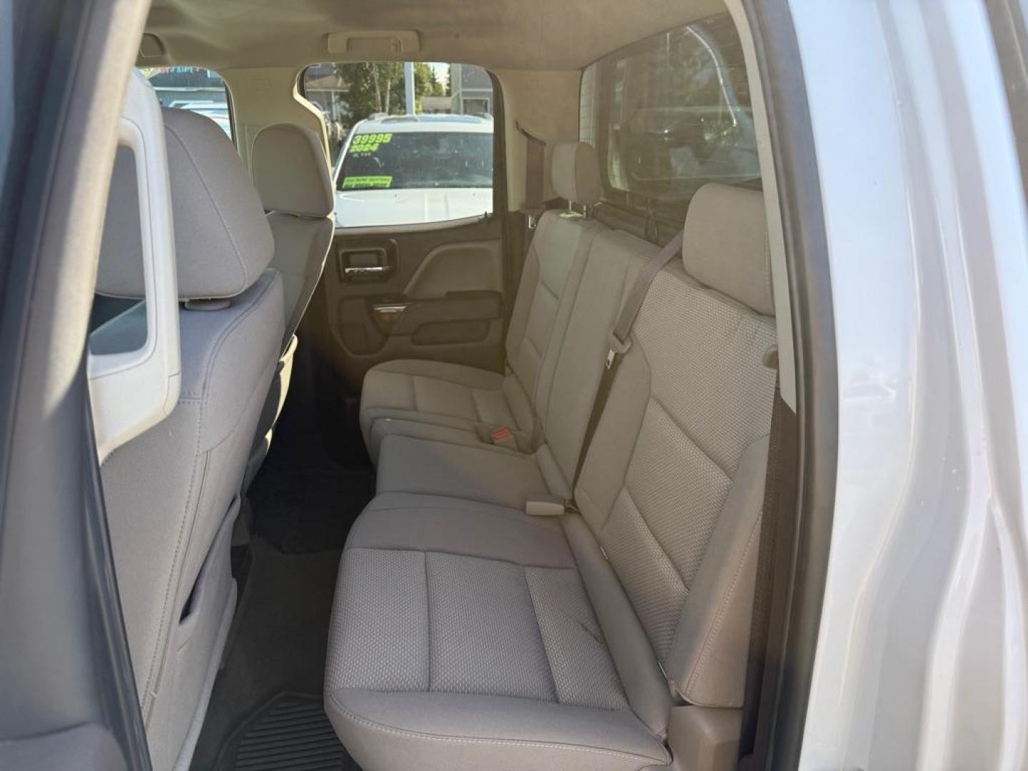 2017 WHITE CHEVROLET SILVERADO 2500 HEAVY DUTY LT (1GC2KVEG8HZ) with an 6.0L engine, Automatic transmission, located at 929 East 8th Ave, Anchorage, AK, 99501, (907) 274-2277, 61.214783, -149.866074 - Photo#3