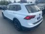 2022 WHITE VOLKSWAGEN TIGUAN SE (3VV2B7AX5NM) with an 2.0L engine, Automatic transmission, located at 929 East 8th Ave, Anchorage, AK, 99501, (907) 274-2277, 61.214783, -149.866074 - Photo#2
