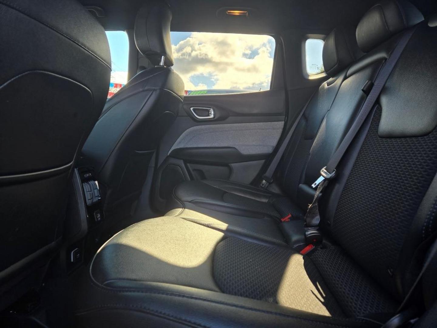 2024 GRAY JEEP COMPASS LATITUDE (3C4NJDBN3RT) with an 2.0L engine, Automatic transmission, located at 929 East 8th Ave, Anchorage, AK, 99501, (907) 274-2277, 61.214783, -149.866074 - Photo#3