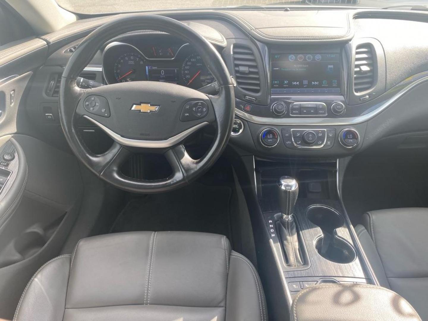 2023 SILVER TOYOTA COROLLA LE LE (5YFB4MDE1PP) with an 2.0L engine, Automatic transmission, located at 929 East 8th Ave, Anchorage, AK, 99501, (907) 274-2277, 61.214783, -149.866074 - Photo#4