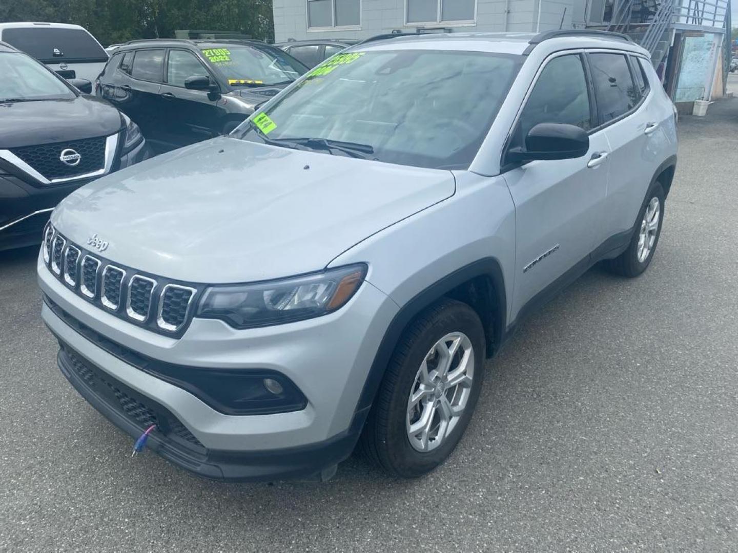 2024 SILVER JEEP COMPASS LATITUDE (3C4NJDBN1RT) with an 2.0L engine, Automatic transmission, located at 929 East 8th Ave, Anchorage, AK, 99501, (907) 274-2277, 61.214783, -149.866074 - Photo#0