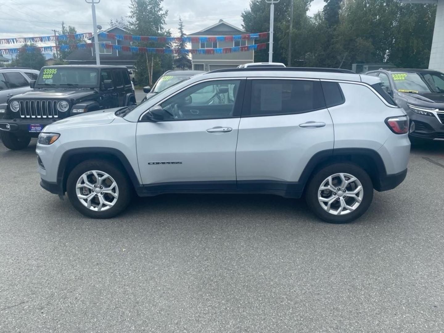 2024 SILVER JEEP COMPASS LATITUDE (3C4NJDBN1RT) with an 2.0L engine, Automatic transmission, located at 929 East 8th Ave, Anchorage, AK, 99501, (907) 274-2277, 61.214783, -149.866074 - Photo#1