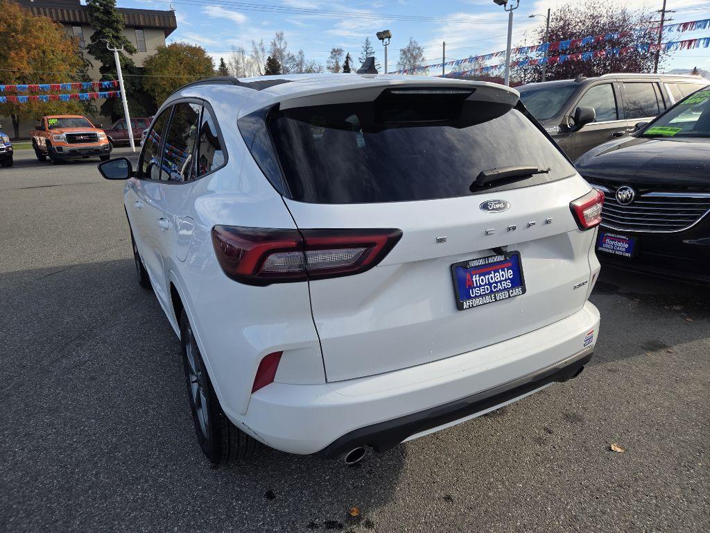 photo of 2023 FORD ESCAPE ST LINE ST LINE