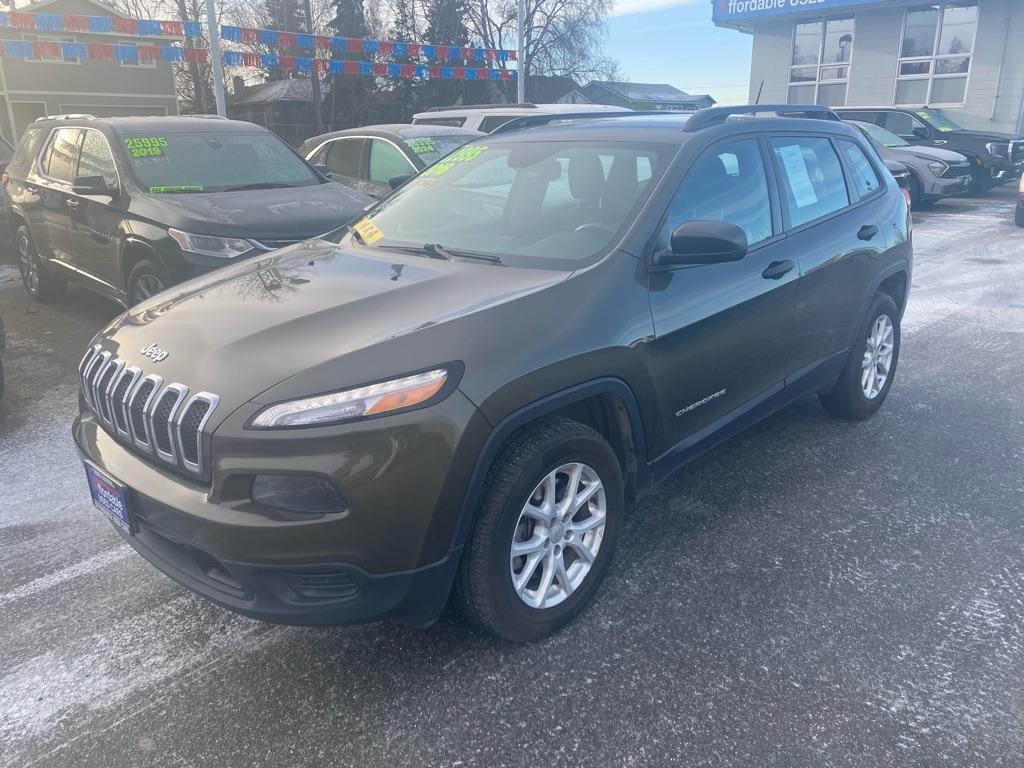 photo of 2016 JEEP CHEROKEE SPORT