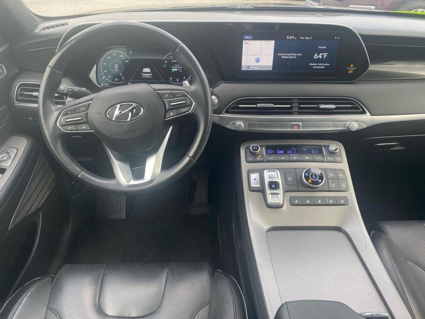 2021 GRAY HYUNDAI PALISADE CALLIGRAPHY (KM8R7DHEXMU) with an 3.8L engine, Automatic transmission, located at 929 East 8th Ave, Anchorage, AK, 99501, (907) 274-2277, 61.214783, -149.866074 - Photo#4