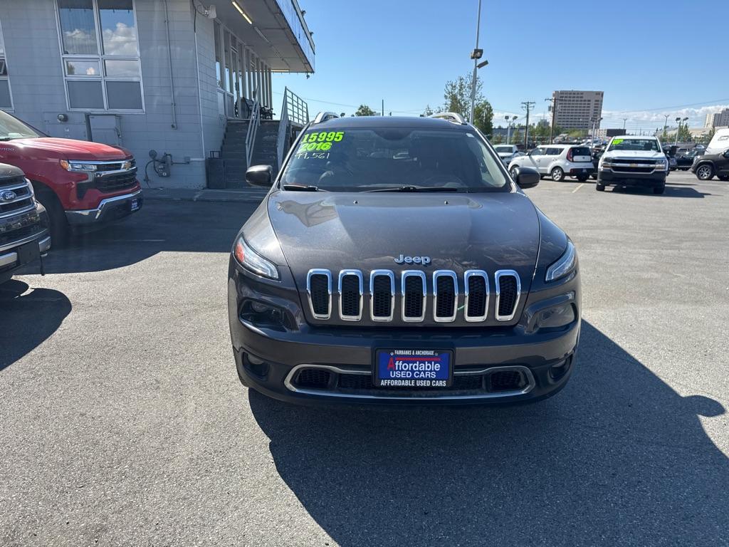 photo of 2016 JEEP CHEROKEE LIMITED