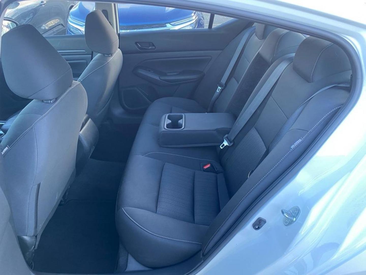 2024 WHITE NISSAN ALTIMA SV SV (1N4BL4DV5RN) with an 2.5L engine, Continuously Variable transmission, located at 929 East 8th Ave, Anchorage, AK, 99501, (907) 274-2277, 61.214783, -149.866074 - Photo#3