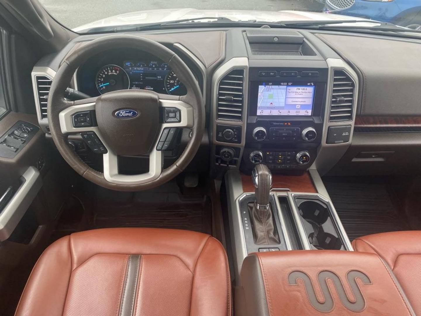 2019 WHITE FORD F150 SUPERCREW (1FTFW1E46KF) with an 3.5L engine, Automatic transmission, located at 929 East 8th Ave, Anchorage, AK, 99501, (907) 274-2277, 61.214783, -149.866074 - Photo#4