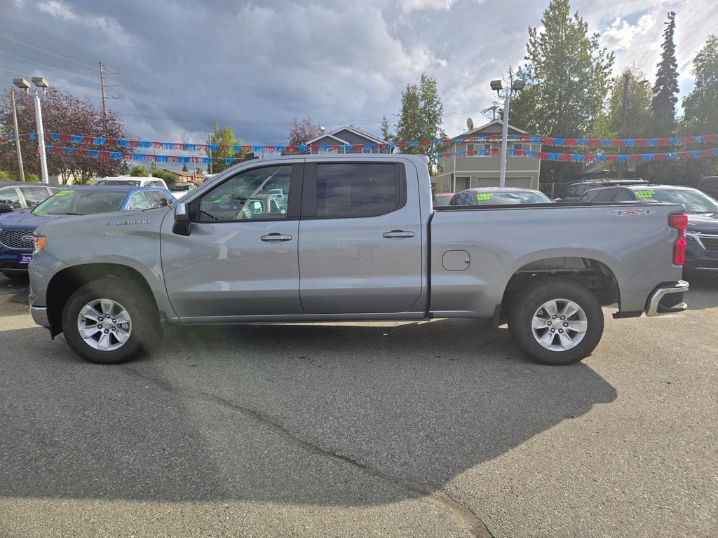 photo of 2023 CHEVROLET SILVERADO 1500 LT