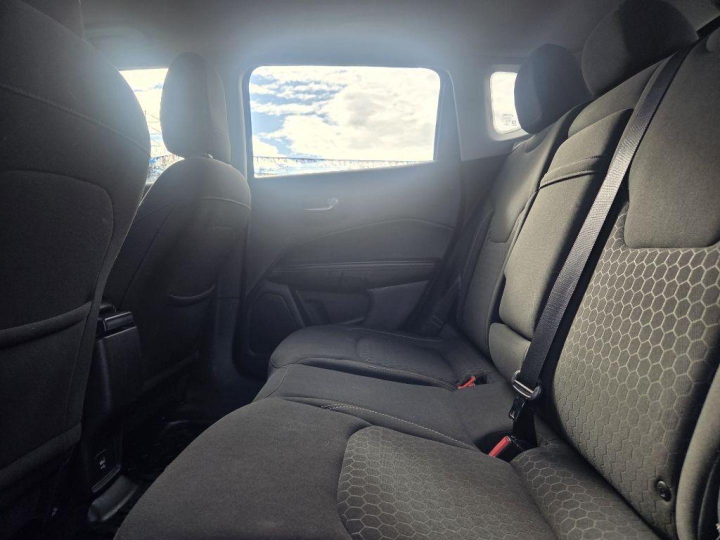 2018 BLUE JEEP COMPASS SPORT (3C4NJCAB2JT) with an 2.4L engine, Automatic transmission, located at 929 East 8th Ave, Anchorage, AK, 99501, (907) 274-2277, 61.214783, -149.866074 - Photo#3