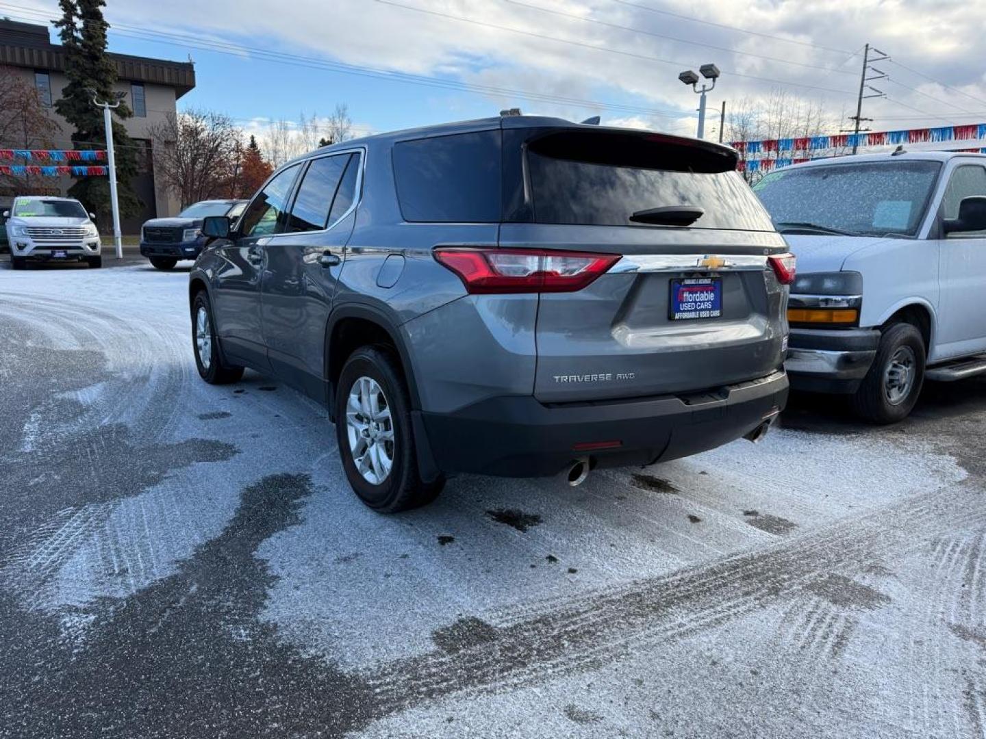 2021 CHEVROLET TRAVERSE LS LS (1GNEVFKW3MJ) with an 3.6L engine, Automatic transmission, located at 929 East 8th Ave, Anchorage, AK, 99501, (907) 274-2277, 61.214783, -149.866074 - Photo#2