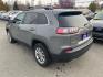 2022 GRAY JEEP CHEROKEE LATITUDE LUX (1C4PJMMX4ND) with an 3.2L engine, Automatic transmission, located at 929 East 8th Ave, Anchorage, AK, 99501, (907) 274-2277, 61.214783, -149.866074 - Photo#2