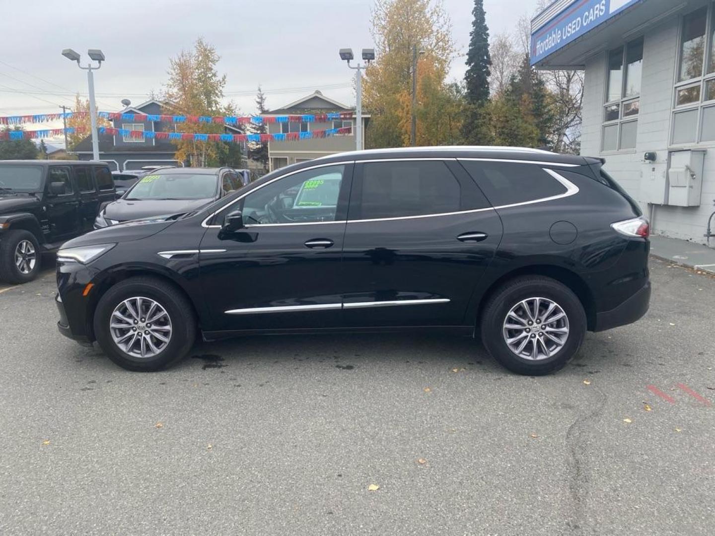 2024 BUICK ENCLAVE PREMIUM (5GAEVBKW3RJ) with an 3.6L engine, Automatic transmission, located at 929 East 8th Ave, Anchorage, AK, 99501, (907) 274-2277, 61.214783, -149.866074 - Photo#1
