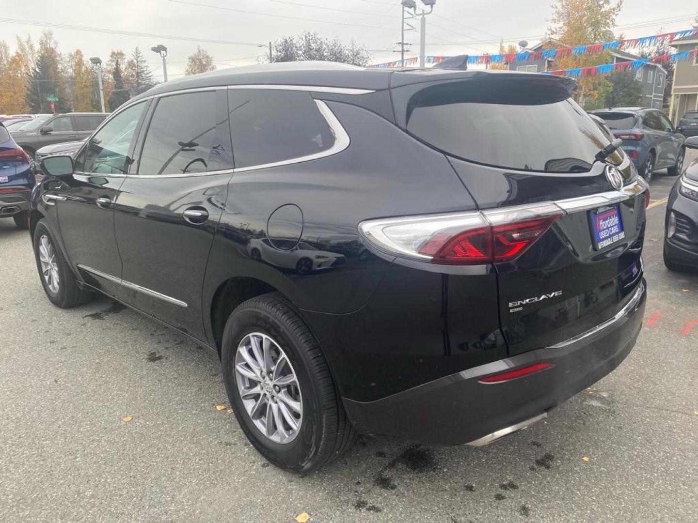 2024 BUICK ENCLAVE PREMIUM (5GAEVBKW3RJ) with an 3.6L engine, Automatic transmission, located at 929 East 8th Ave, Anchorage, AK, 99501, (907) 274-2277, 61.214783, -149.866074 - Photo#2