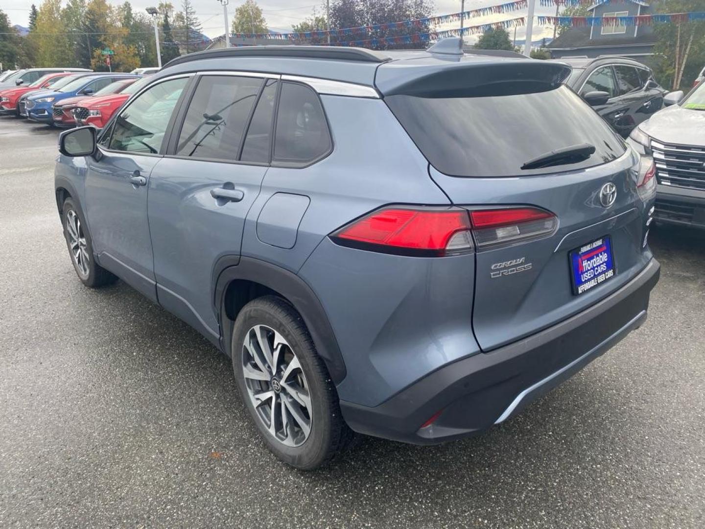2023 BLUE TOYOTA COROLLA CROSS XLE (7MUEAABG8PV) with an 2.0L engine, Continuously Variable transmission, located at 929 East 8th Ave, Anchorage, AK, 99501, (907) 274-2277, 61.214783, -149.866074 - Photo#2