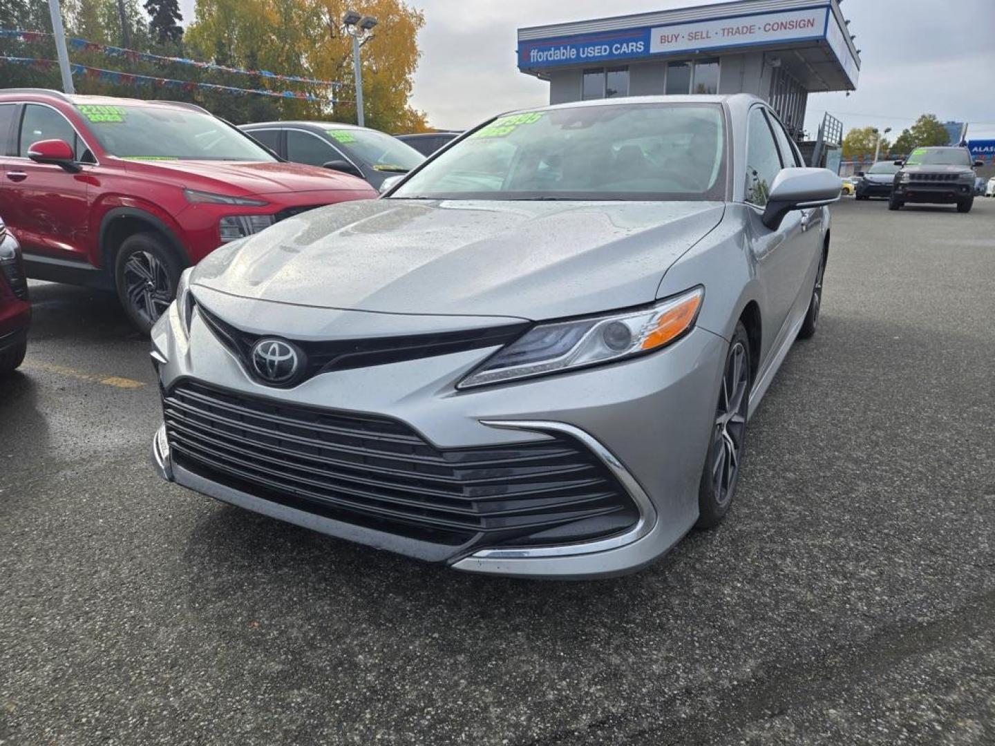 2023 SILVER TOYOTA CAMRY XLE XLE (4T1F11AK0PU) with an 2.5L engine, Automatic transmission, located at 929 East 8th Ave, Anchorage, AK, 99501, (907) 274-2277, 61.214783, -149.866074 - Photo#0