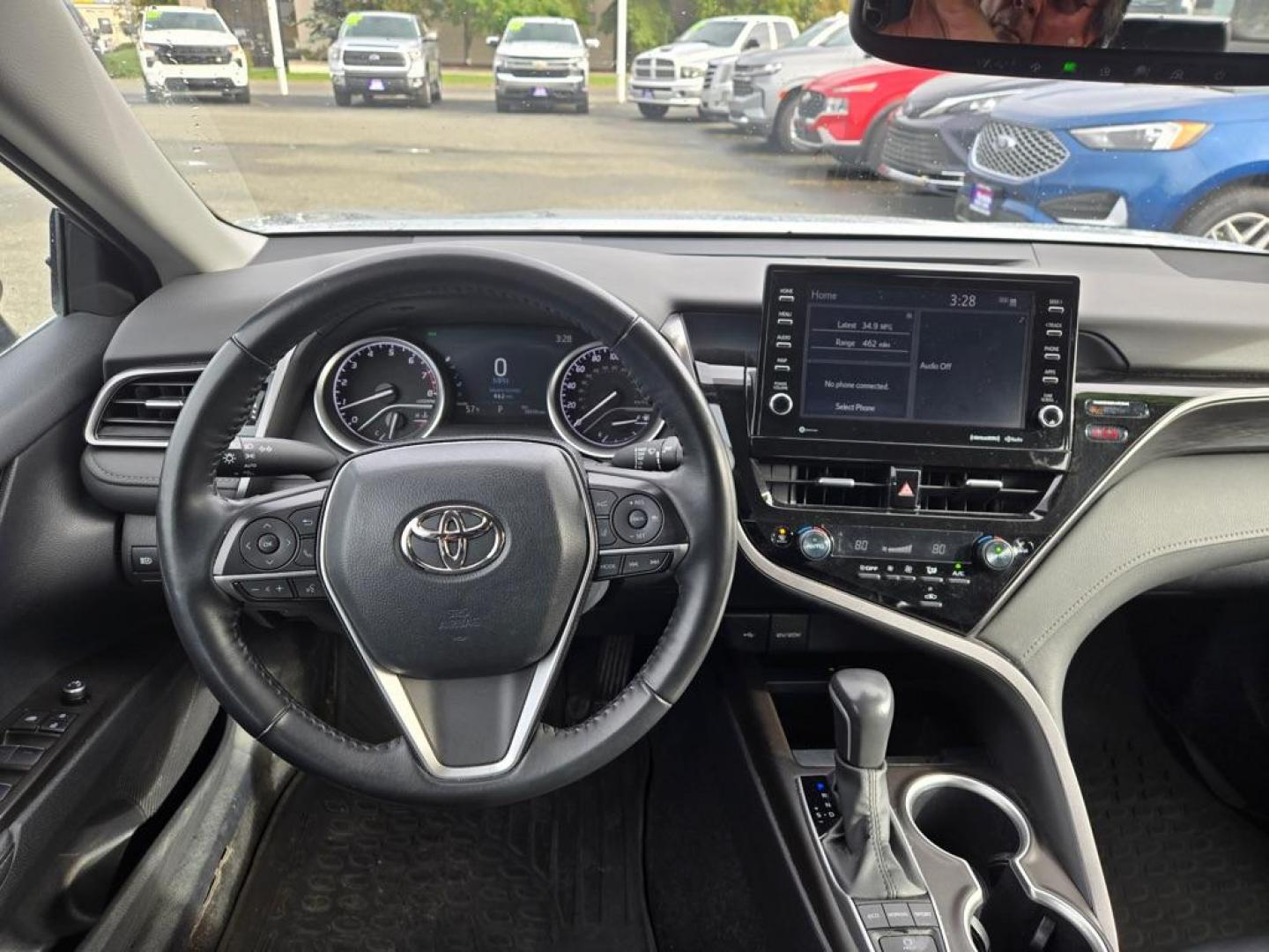 2023 SILVER TOYOTA CAMRY XLE XLE (4T1F11AK0PU) with an 2.5L engine, Automatic transmission, located at 929 East 8th Ave, Anchorage, AK, 99501, (907) 274-2277, 61.214783, -149.866074 - Photo#4