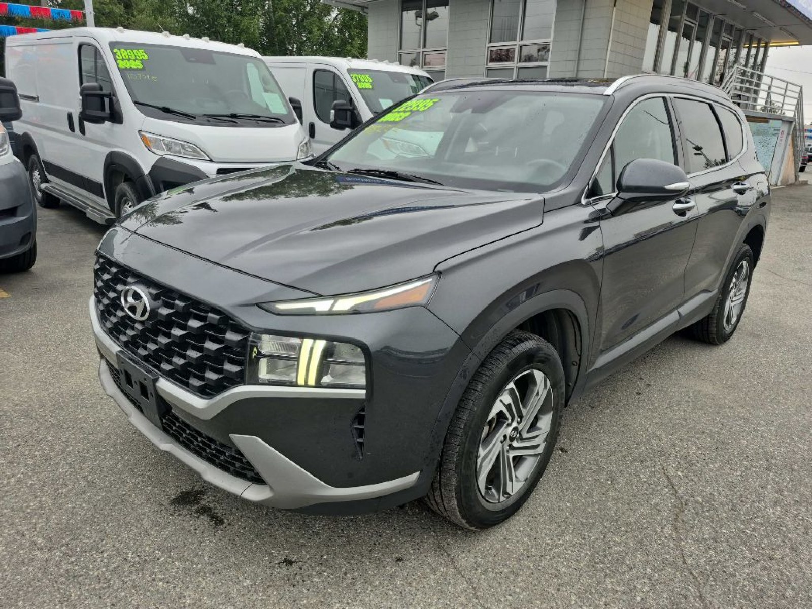 2023 GREY HYUNDAI SANTA FE SEL (5NMS2DAJ5PH) with an 2.5L engine, Automatic transmission, located at 929 East 8th Ave, Anchorage, AK, 99501, (907) 274-2277, 61.214783, -149.866074 - Photo#0