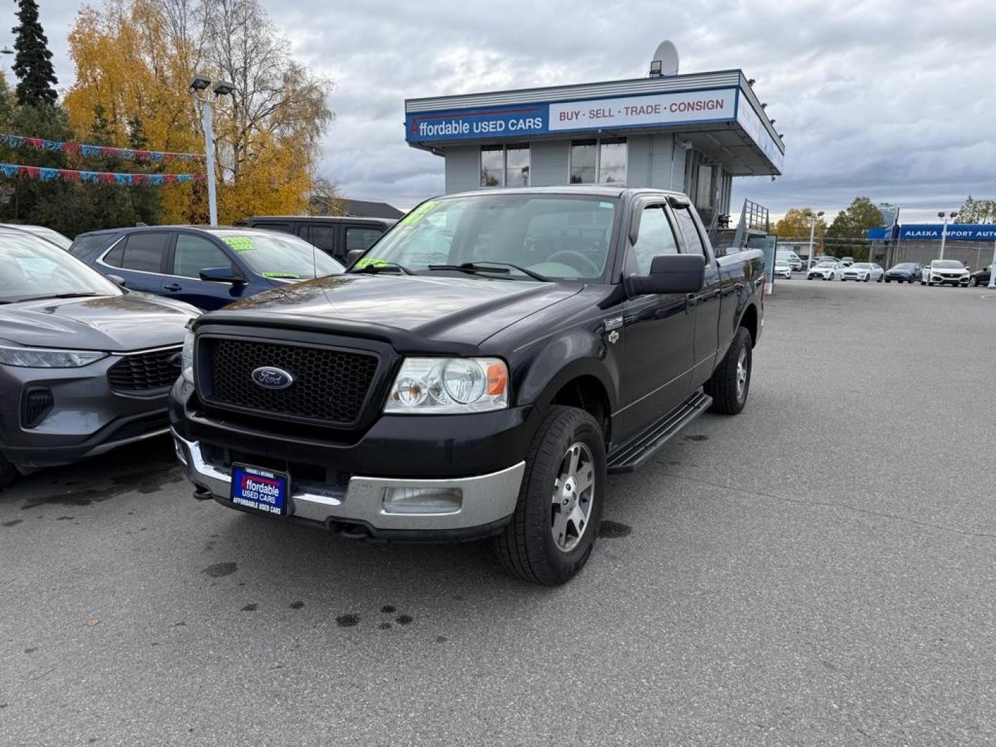 2004 BLACK FORD F150 S/C XLT (1FTPX14594N) with an 5.4L engine, Automatic transmission, located at 929 East 8th Ave, Anchorage, AK, 99501, (907) 274-2277, 61.214783, -149.866074 - Photo#0