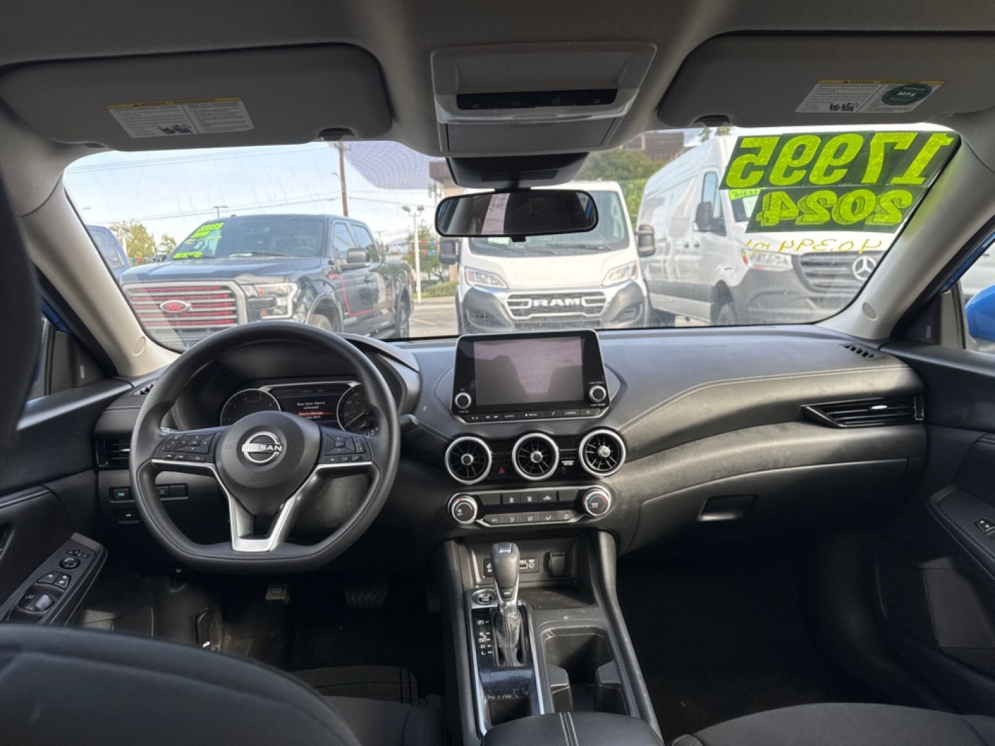 2024 BLUE NISSAN SENTRA SV (3N1AB8CV4RY) with an 2.0L engine, Continuously Variable transmission, located at 929 East 8th Ave, Anchorage, AK, 99501, (907) 274-2277, 61.214783, -149.866074- Photo#3
