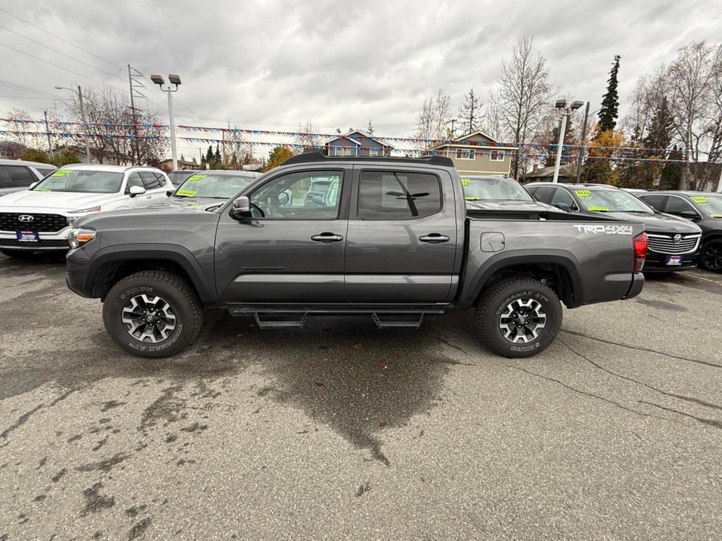 2019 GRAY TOYOTA TACOMA DOUBLE CAB (3TMCZ5AN8KM) with an 3.5L engine, Automatic transmission, located at 929 East 8th Ave, Anchorage, AK, 99501, (907) 274-2277, 61.214783, -149.866074 - Photo#1