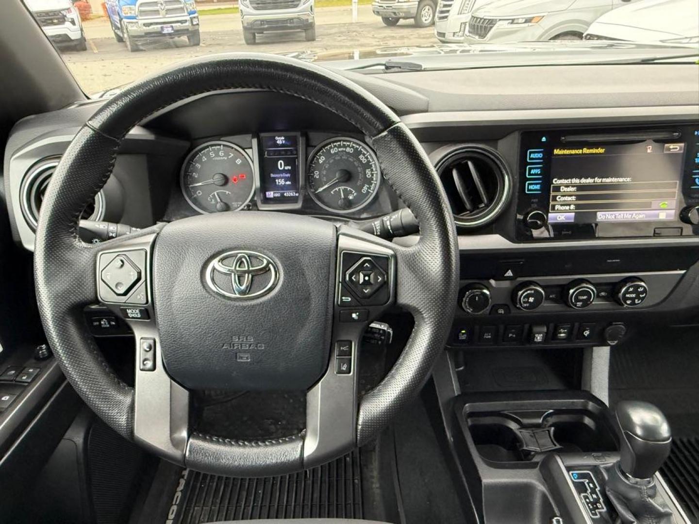 2019 GRAY TOYOTA TACOMA DOUBLE CAB (3TMCZ5AN8KM) with an 3.5L engine, Automatic transmission, located at 929 East 8th Ave, Anchorage, AK, 99501, (907) 274-2277, 61.214783, -149.866074 - Photo#4