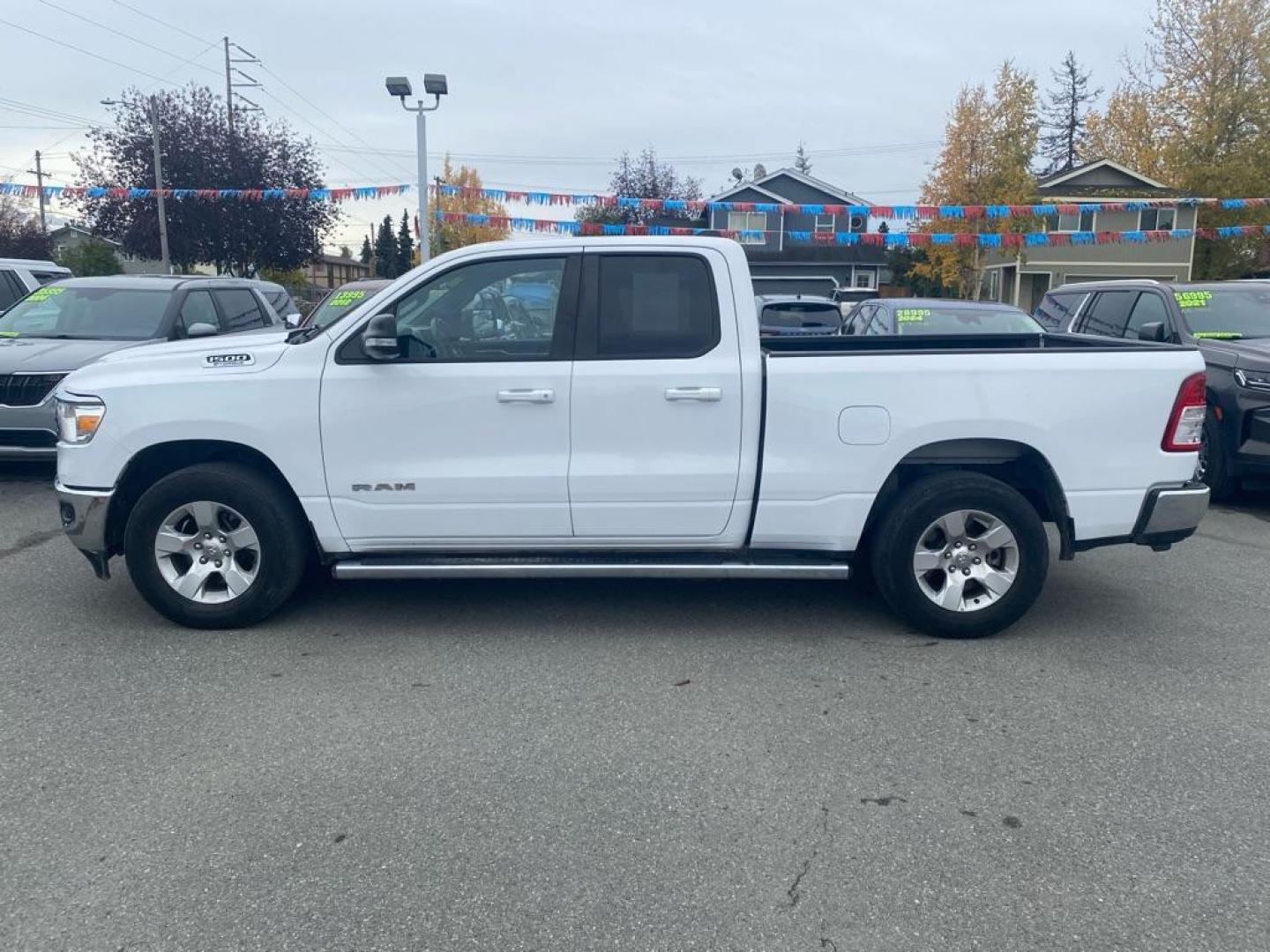 2022 WHITE RAM 1500 BIG HORN/LONE STAR (1C6RRFBG5NN) with an 3.6L engine, Automatic transmission, located at 929 East 8th Ave, Anchorage, AK, 99501, (907) 274-2277, 61.214783, -149.866074 - Photo#1