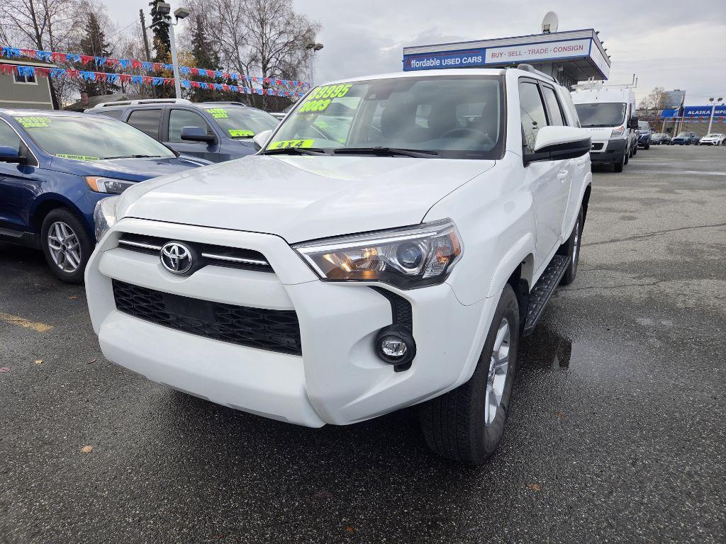 photo of 2023 TOYOTA 4RUNNER SE SE