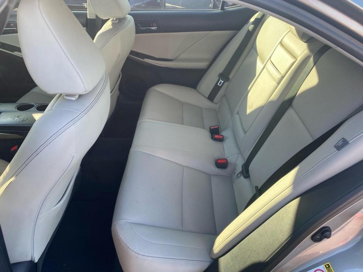 2014 GREY LEXUS IS 250 (JTHCF1D28E5) with an 2.5L engine, Automatic transmission, located at 929 East 8th Ave, Anchorage, AK, 99501, (907) 274-2277, 61.214783, -149.866074 - Photo#3