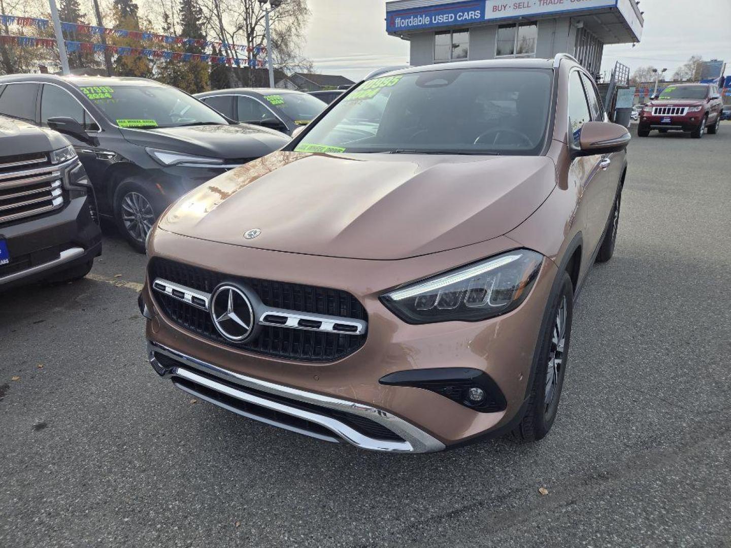 2024 MERCEDES-BENZ GLA 250 4MATIC (W1N4N4HB1RJ) with an 2.0L engine, Automatic transmission, located at 929 East 8th Ave, Anchorage, AK, 99501, (907) 274-2277, 61.214783, -149.866074 - Photo#0