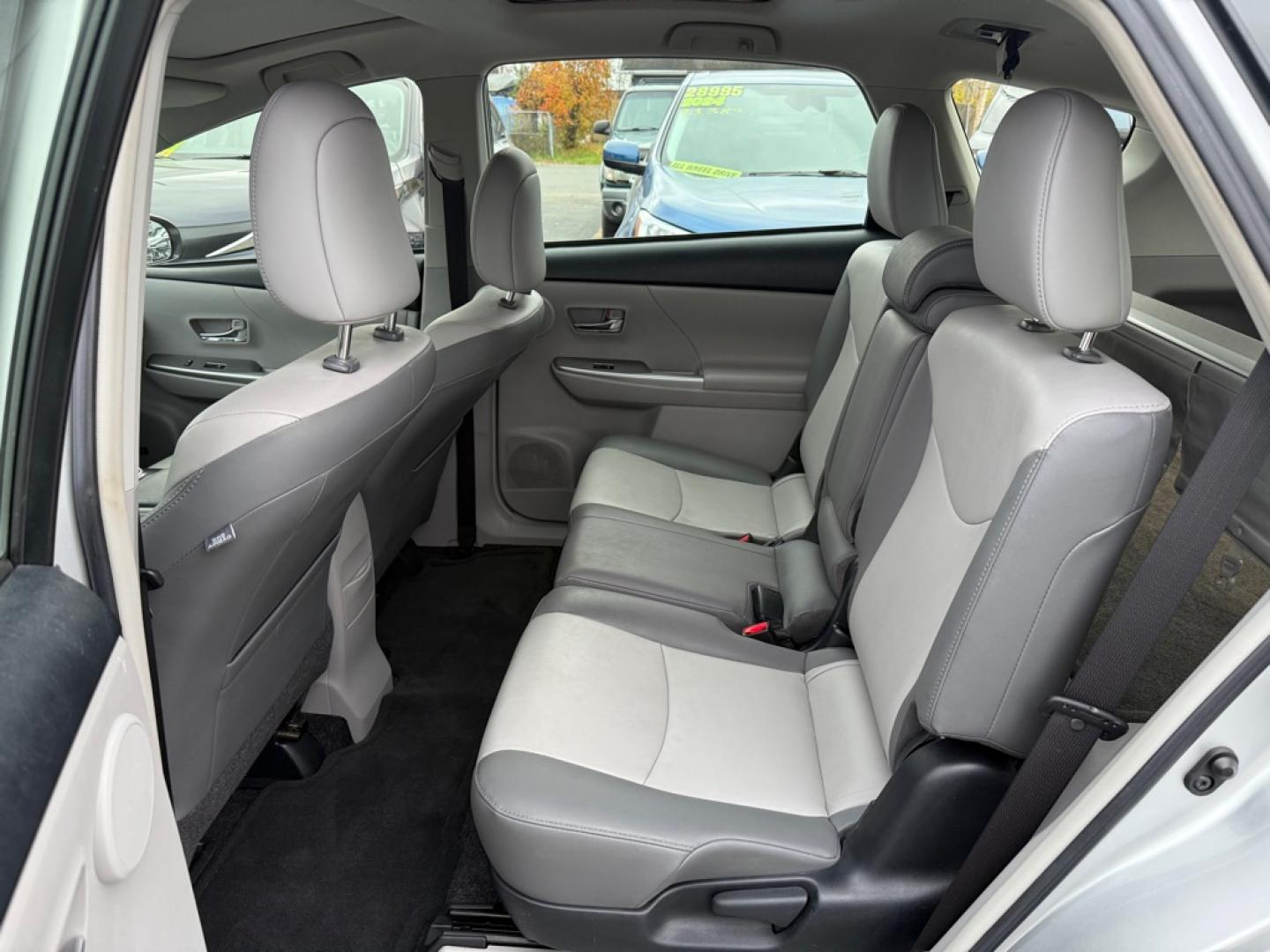 2017 TAN TOYOTA PRIUSV TECH PKG (JTDZN3EU0HJ) with an 1.8L engine, Continuously Variable transmission, located at 929 East 8th Ave, Anchorage, AK, 99501, (907) 274-2277, 61.214783, -149.866074- Photo#3