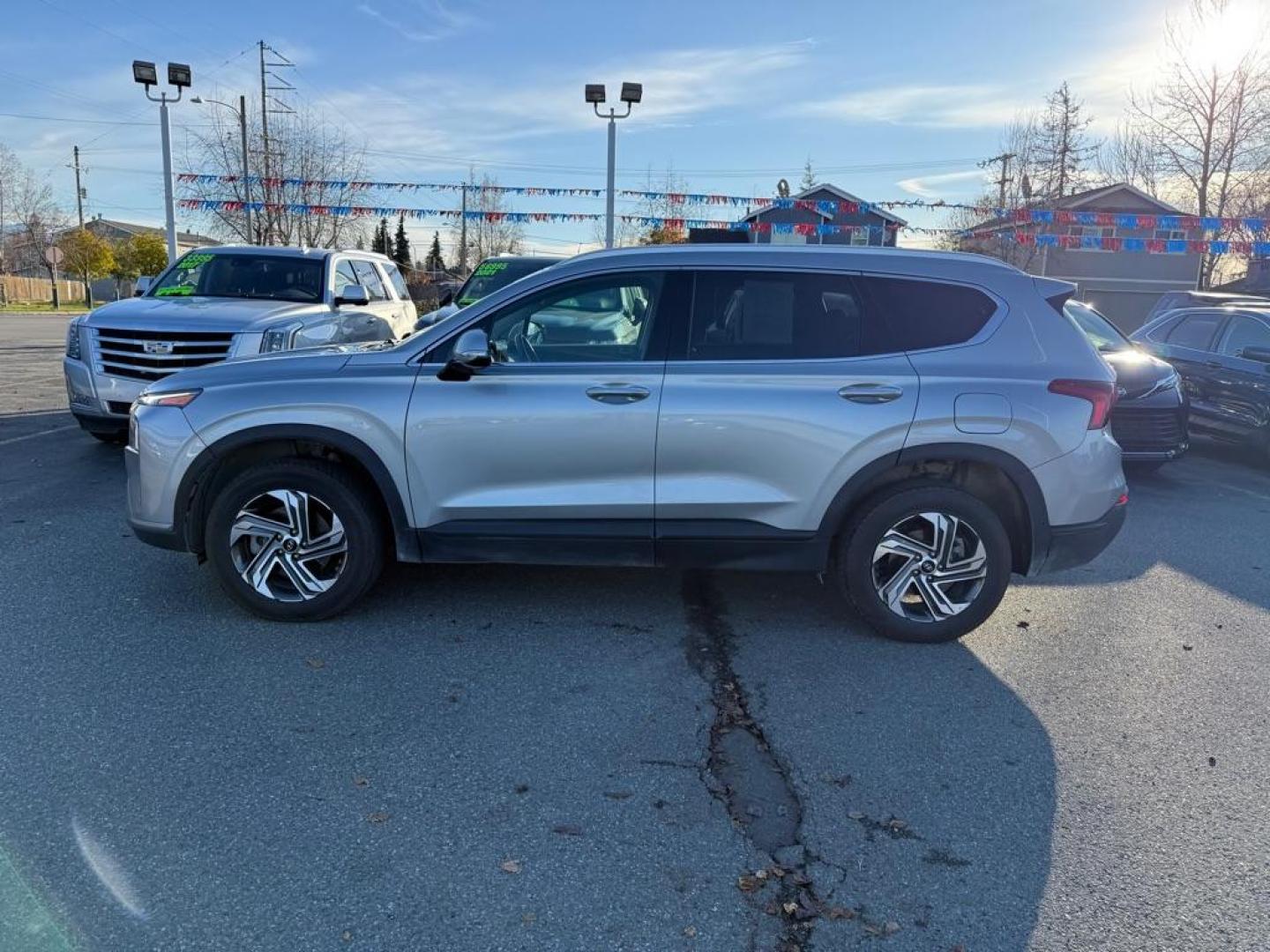 2023 SILVER HYUNDAI SANTA FE SEL SEL (5NMS2DAJ1PH) with an 2.5L engine, Automatic transmission, located at 929 East 8th Ave, Anchorage, AK, 99501, (907) 274-2277, 61.214783, -149.866074 - Photo#1