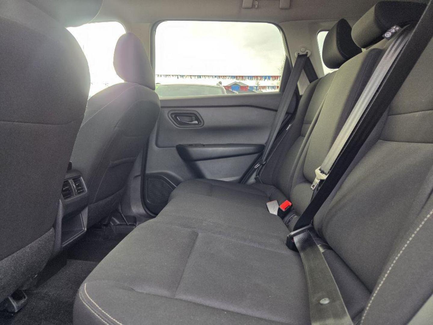 2024 SILVER NISSAN ROGUE S (5N1BT3AB8RC) with an 1.5L engine, Continuously Variable transmission, located at 929 East 8th Ave, Anchorage, AK, 99501, (907) 274-2277, 61.214783, -149.866074 - Photo#3