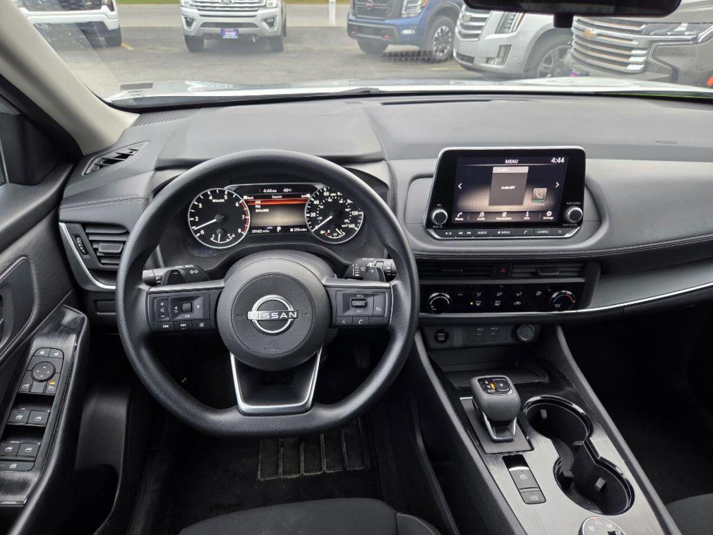 2024 SILVER NISSAN ROGUE S (5N1BT3ABXRC) with an 1.5L engine, Continuously Variable transmission, located at 929 East 8th Ave, Anchorage, AK, 99501, (907) 274-2277, 61.214783, -149.866074 - Photo#4