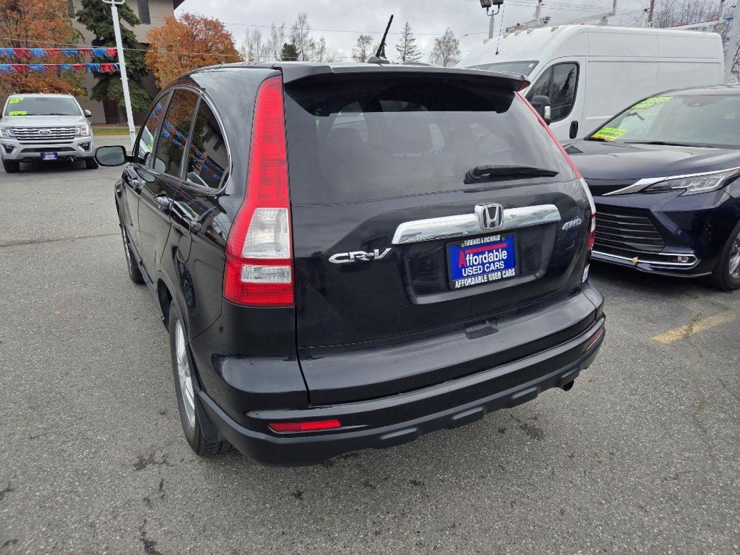 2010 BLACK HONDA CR-V EXL (5J6RE4H74AL) with an 2.4L engine, Automatic transmission, located at 929 East 8th Ave, Anchorage, AK, 99501, (907) 274-2277, 61.214783, -149.866074 - Photo#2