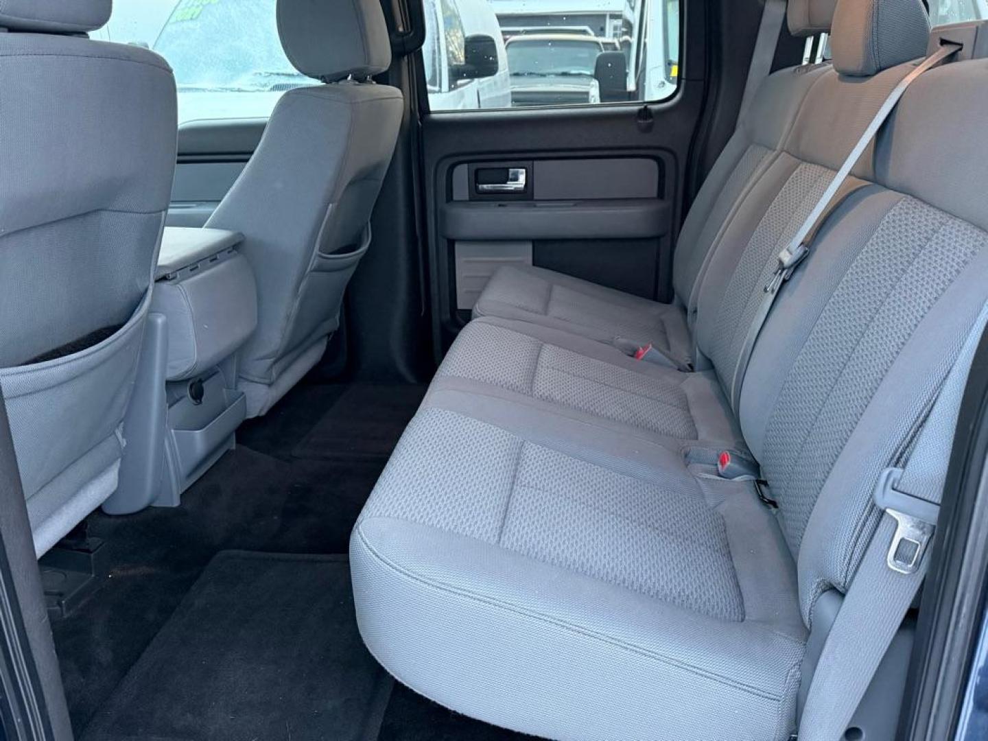 2014 BLUE FORD F150 SUPERCREW (1FTFW1EF6EF) with an 5.0L engine, Automatic transmission, located at 929 East 8th Ave, Anchorage, AK, 99501, (907) 274-2277, 61.214783, -149.866074 - Photo#3