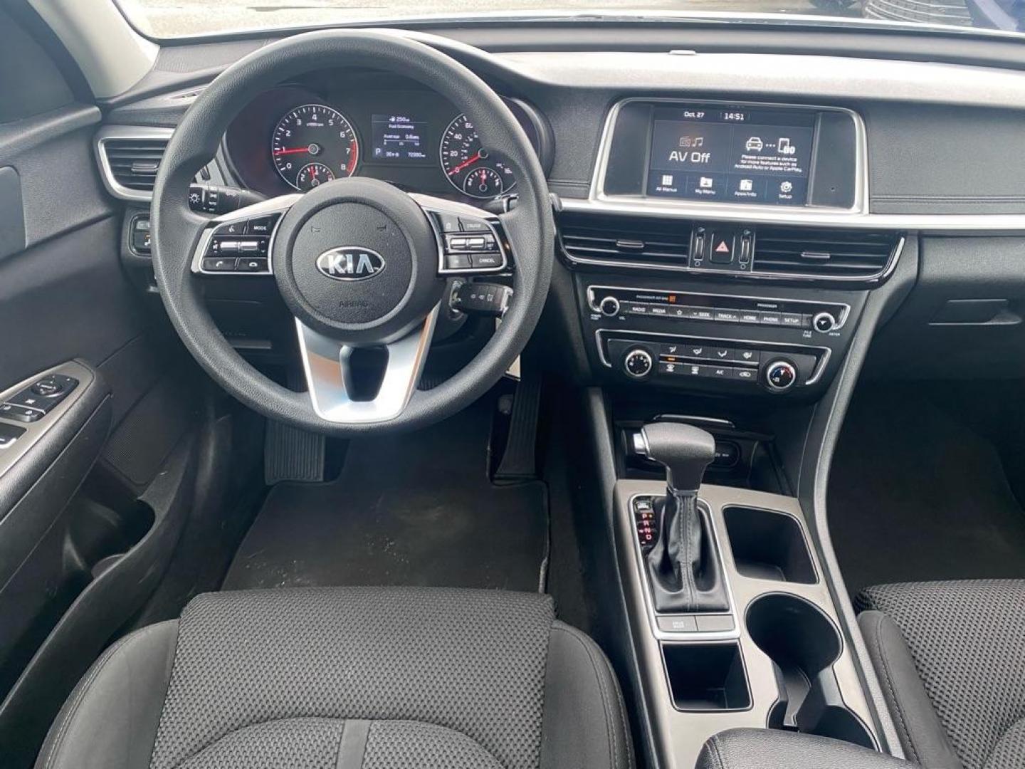 2020 SILVER KIA OPTIMA LX (5XXGT4L38LG) with an 2.4L engine, Automatic transmission, located at 929 East 8th Ave, Anchorage, AK, 99501, (907) 274-2277, 61.214783, -149.866074 - Photo#4