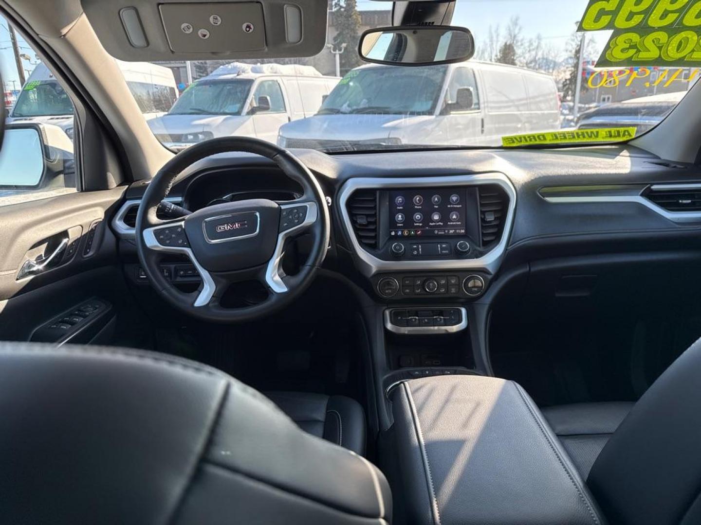 2023 WHITE GMC ACADIA SLT (1GKKNUL4XPZ) with an 2.0L engine, Automatic transmission, located at 929 East 8th Ave, Anchorage, AK, 99501, (907) 274-2277, 61.214783, -149.866074 - Photo#4