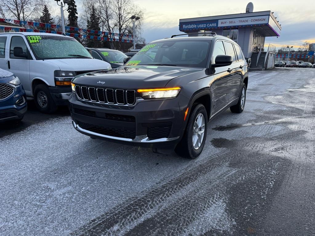 photo of 2023 JEEP GRAND CHEROKEE L LAREDO