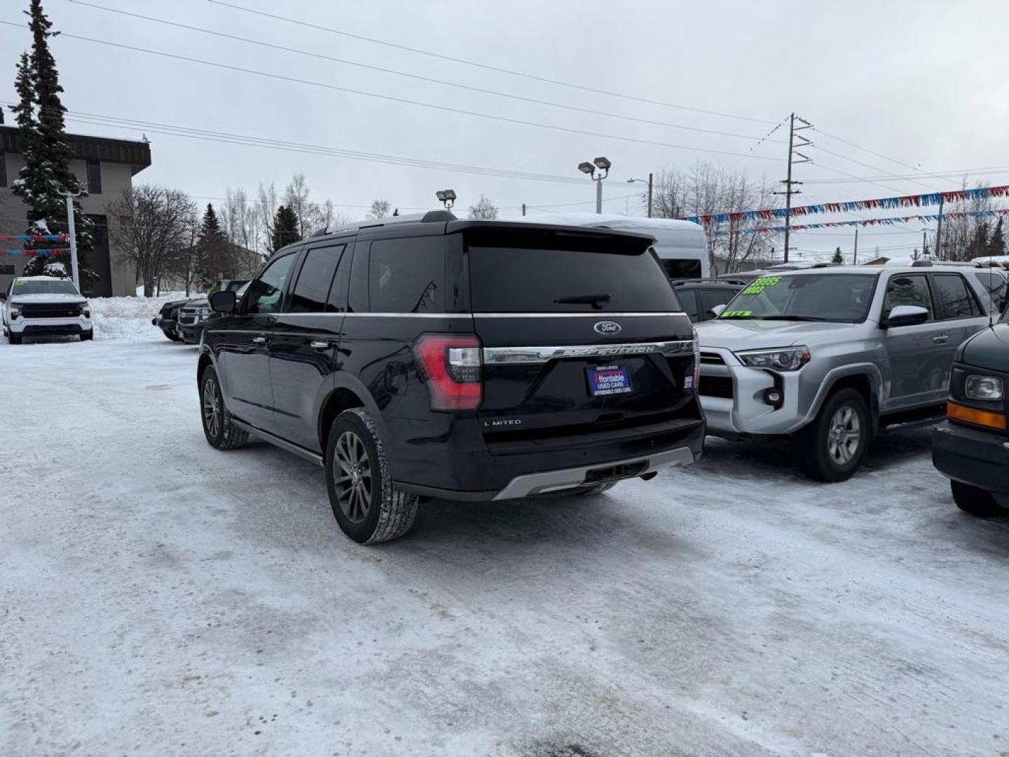 2020 BLACK FORD EXPEDITION LIMITED (1FMJU2AT8LE) with an 3.5L engine, Automatic transmission, located at 929 East 8th Ave, Anchorage, AK, 99501, (907) 274-2277, 61.214783, -149.866074 - Photo#2