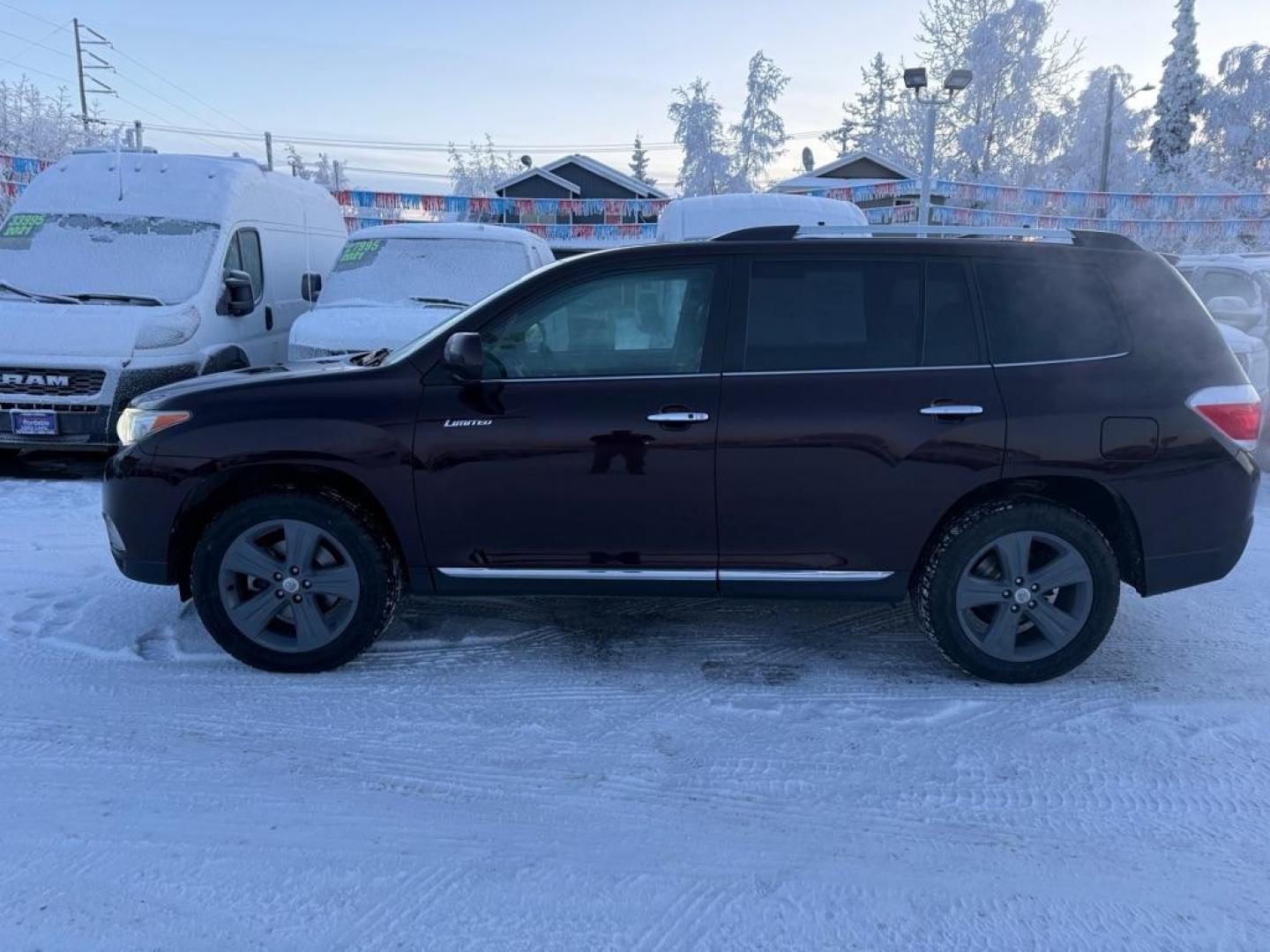 2011 PURPLE TOYOTA HIGHLANDER LIMITED (5TDDK3EH6BS) with an 3.5L engine, Automatic transmission, located at 929 East 8th Ave, Anchorage, AK, 99501, (907) 274-2277, 61.214783, -149.866074 - Photo#1