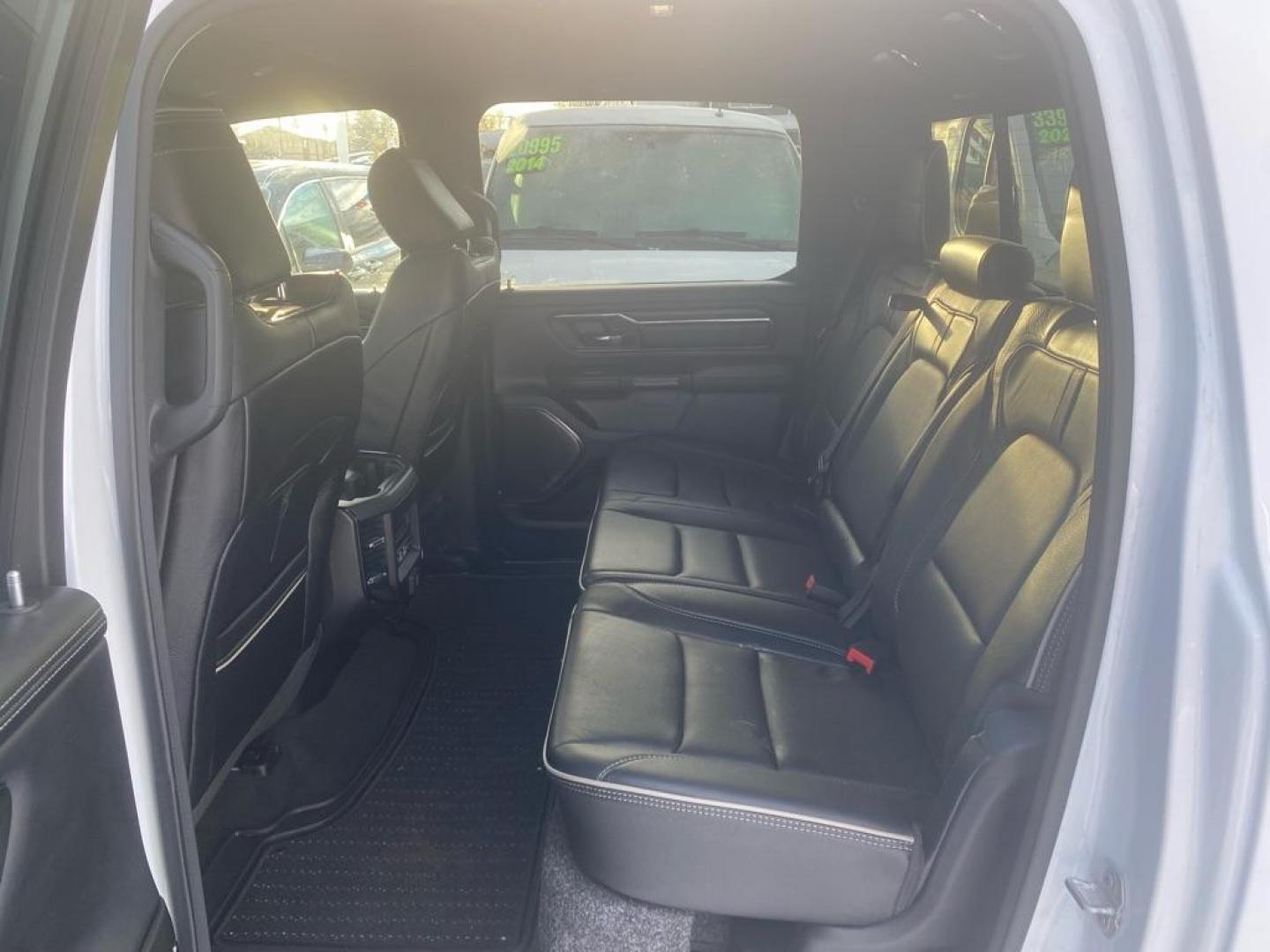 2023 WHITE RAM 1500 LIMITED (1C6SRFHT8PN) with an 5.7L engine, Automatic transmission, located at 929 East 8th Ave, Anchorage, AK, 99501, (907) 274-2277, 61.214783, -149.866074 - Photo#3