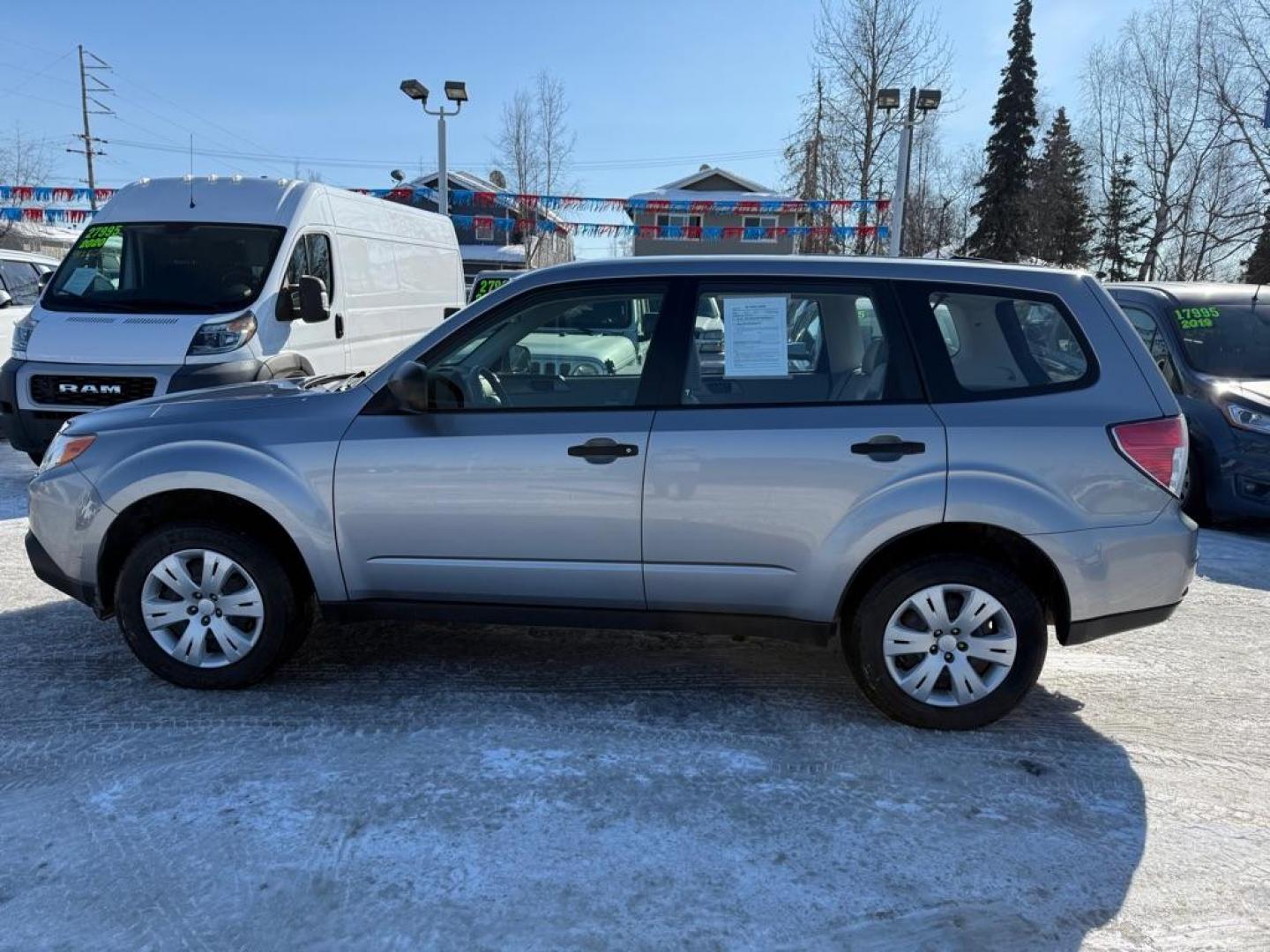 2009 SILVER SUBARU FORESTER 2.5X (JF2SH61689G) with an 2.5L engine, Automatic transmission, located at 929 East 8th Ave, Anchorage, AK, 99501, (907) 274-2277, 61.214783, -149.866074 - Photo#1