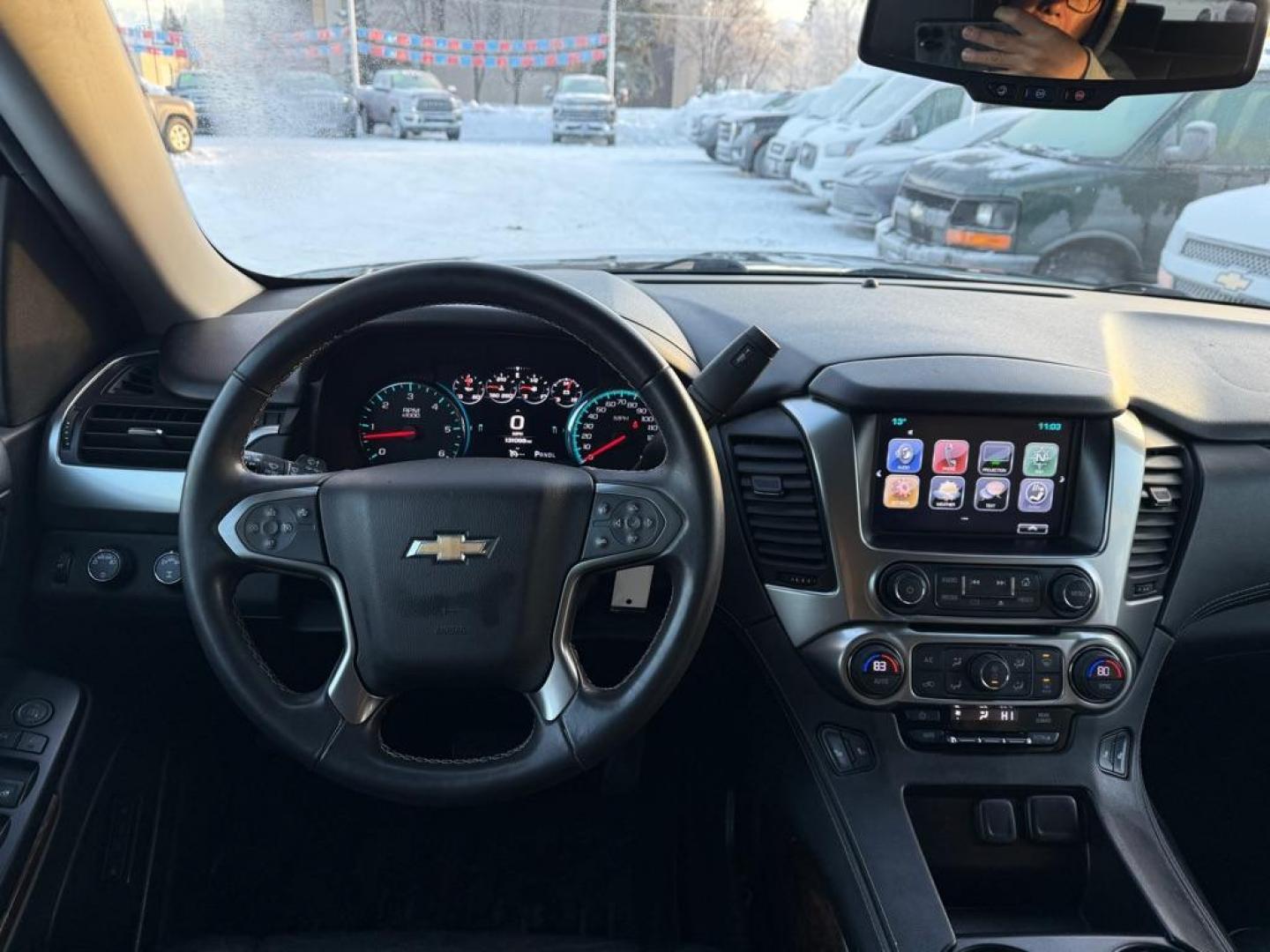 2017 BLACK CHEVROLET TAHOE 1500 LT (1GNSKBKC3HR) with an 5.3L engine, Automatic transmission, located at 929 East 8th Ave, Anchorage, AK, 99501, (907) 274-2277, 61.214783, -149.866074 - Photo#4