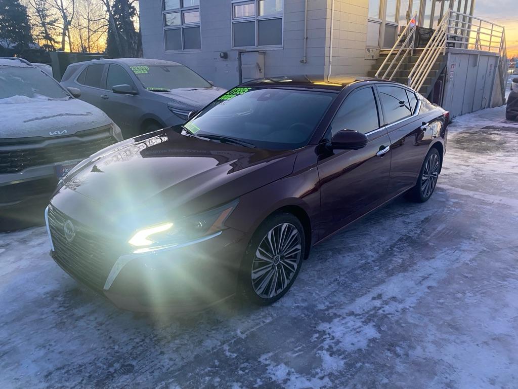 photo of 2023 NISSAN ALTIMA SL