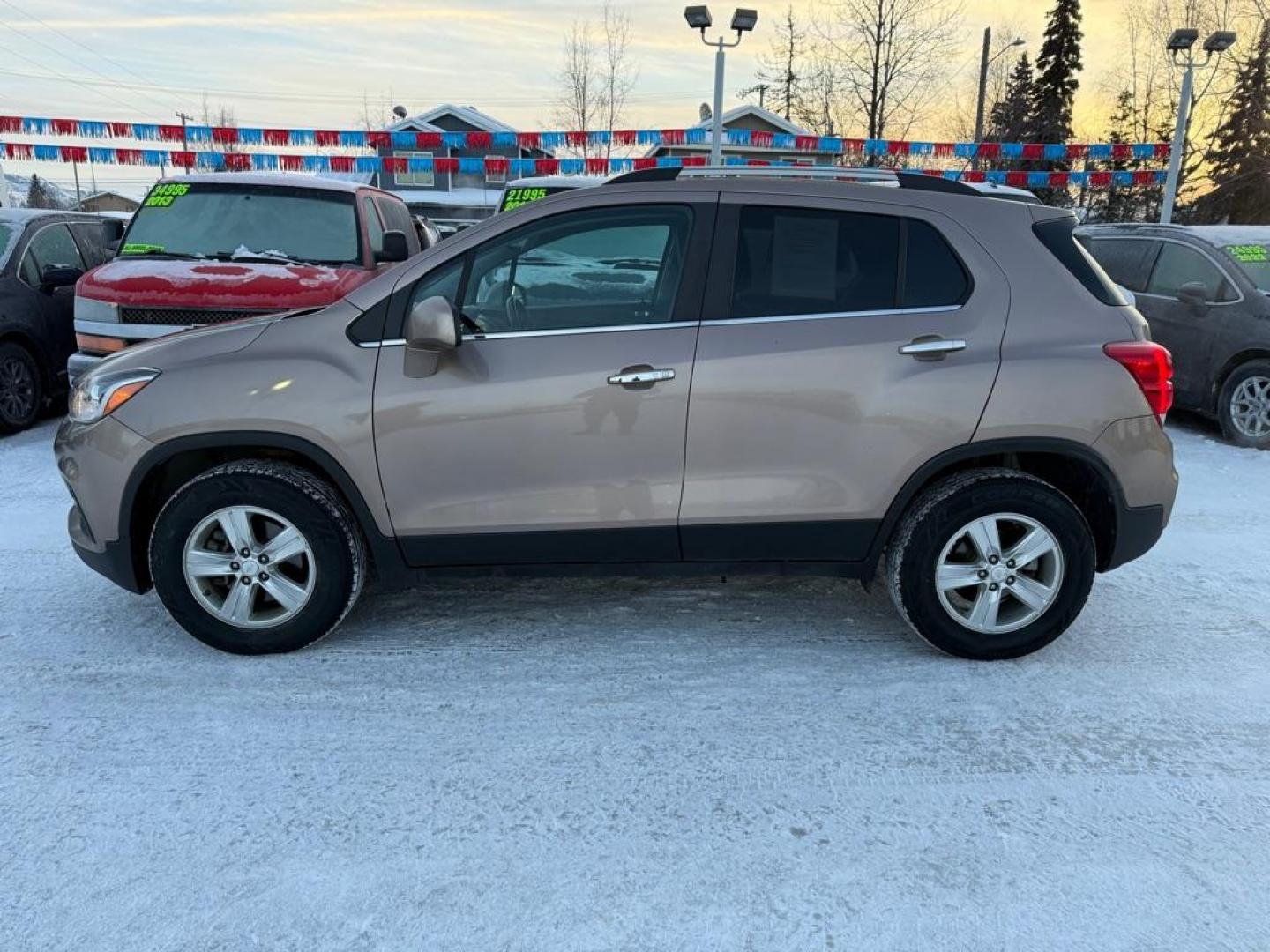2019 TAN CHEVROLET TRAX 1LT (3GNCJPSB3KL) with an 1.4L engine, Automatic transmission, located at 929 East 8th Ave, Anchorage, AK, 99501, (907) 274-2277, 61.214783, -149.866074 - Photo#1