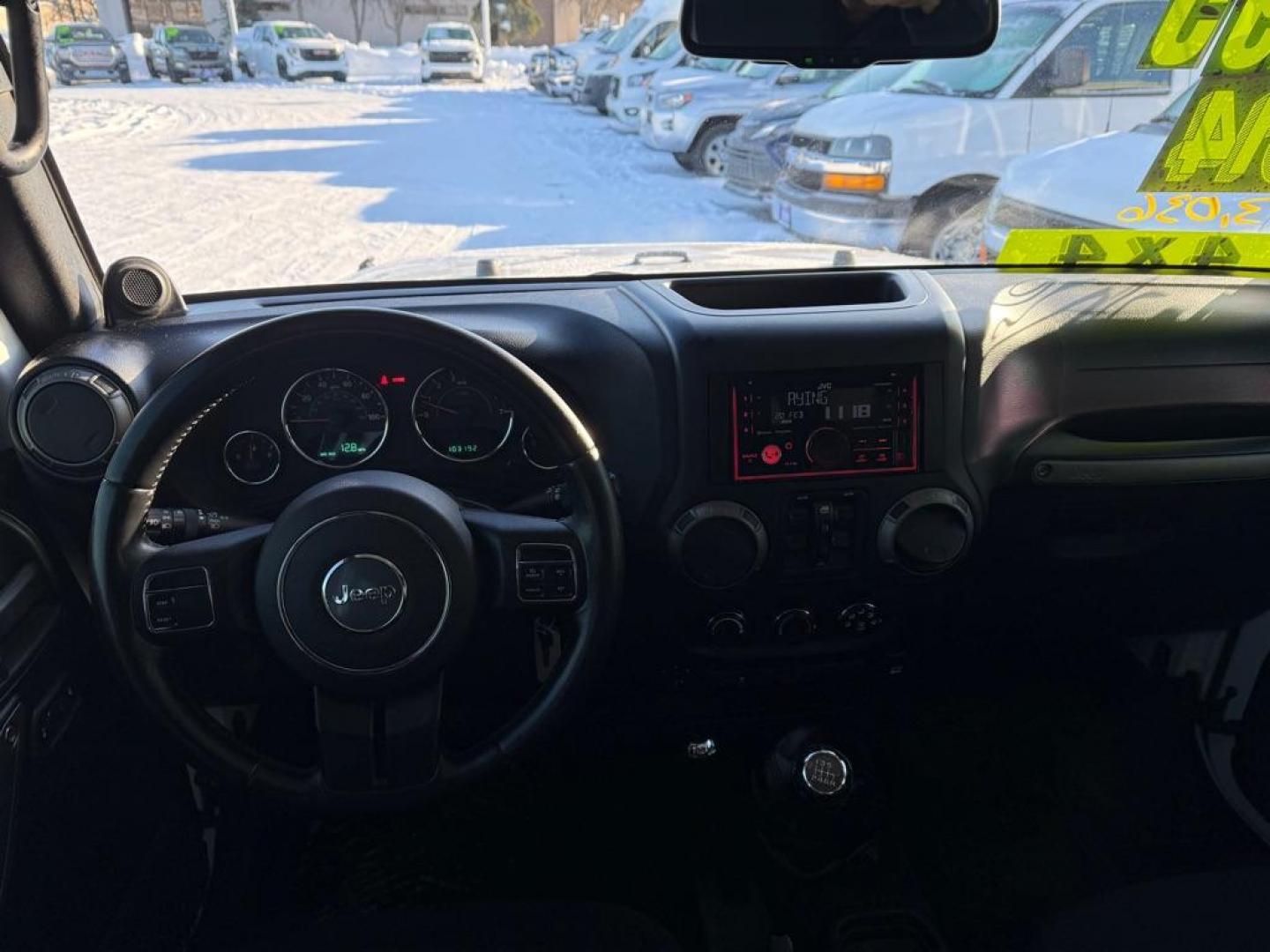 2014 WHITE JEEP WRANGLER UNLIMI SPORT (1C4BJWDG1EL) with an 3.6L engine, Automatic transmission, located at 929 East 8th Ave, Anchorage, AK, 99501, (907) 274-2277, 61.214783, -149.866074 - Photo#4